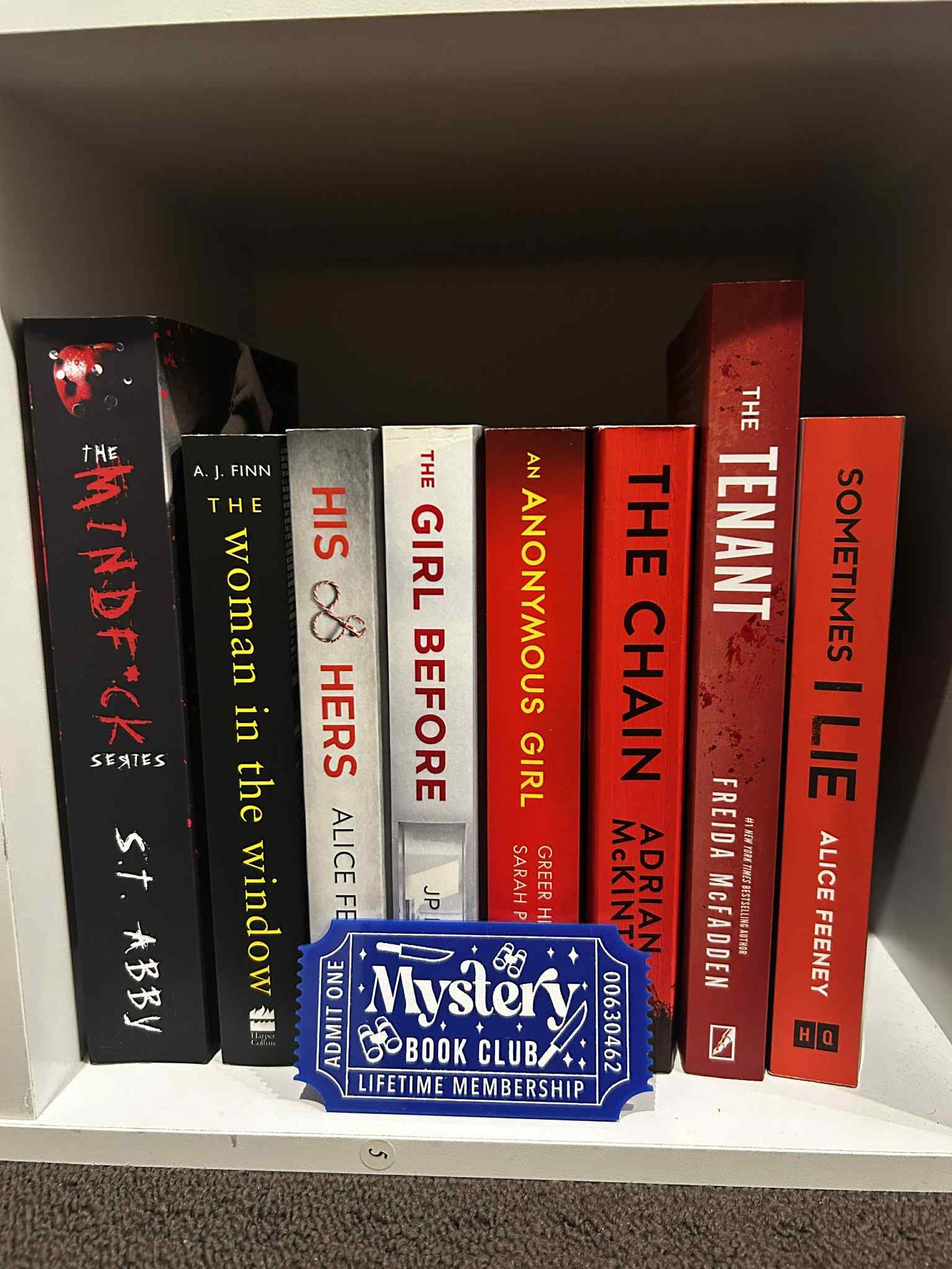 Book tickets shelf sitters
