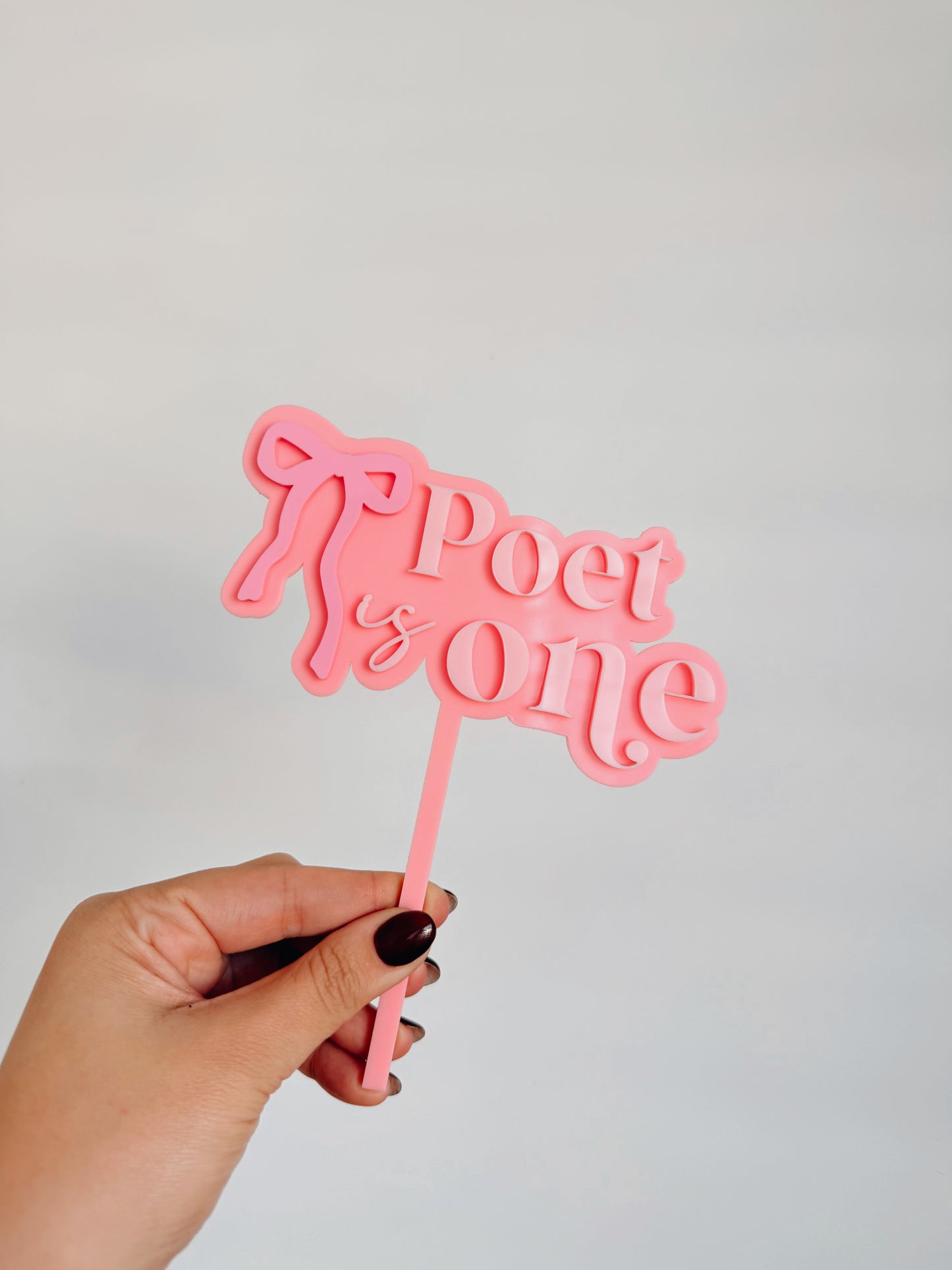 Pretty bow cake topper