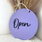 Round open/closed hanging sign