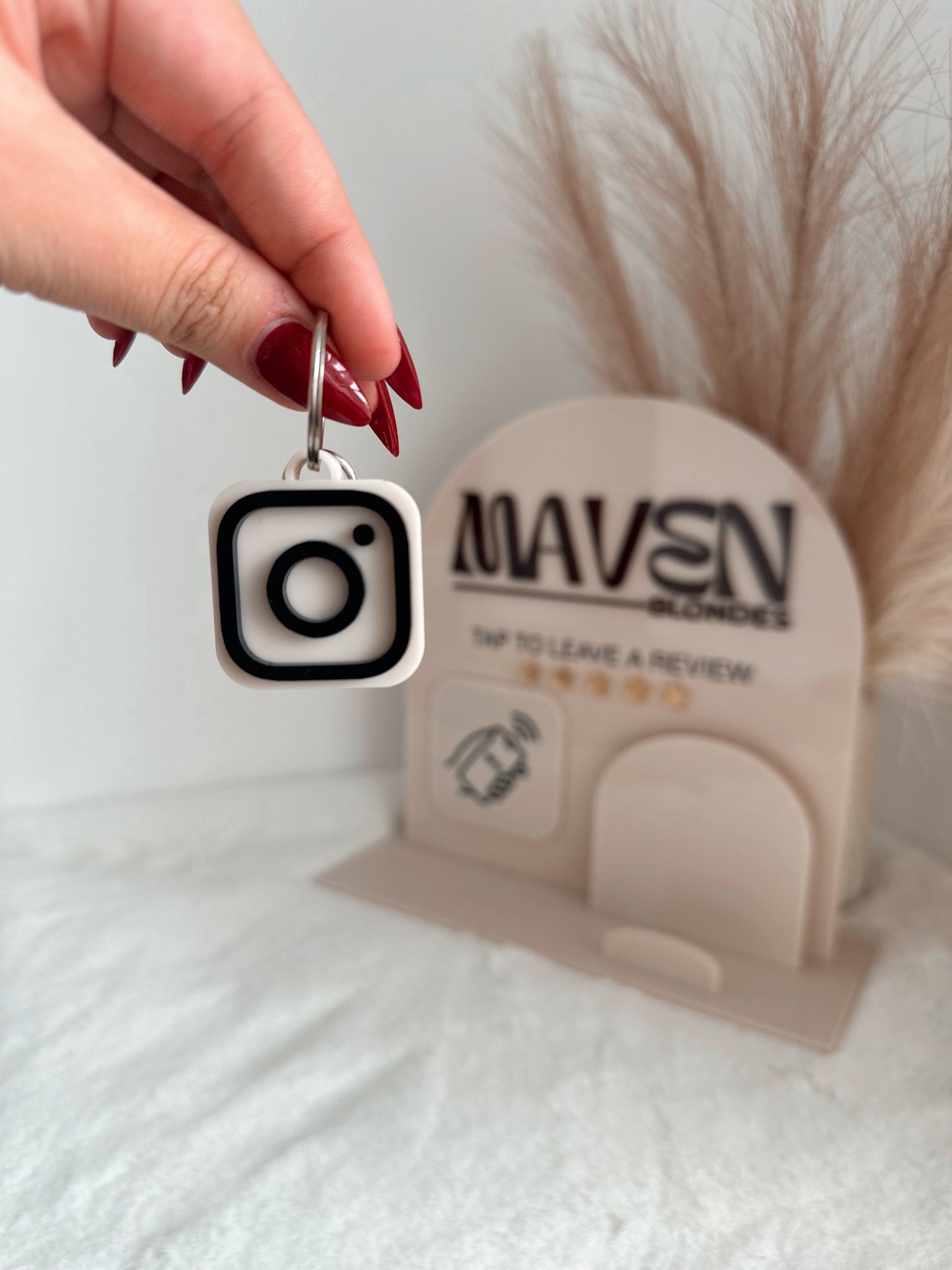 Smart NFC keychain